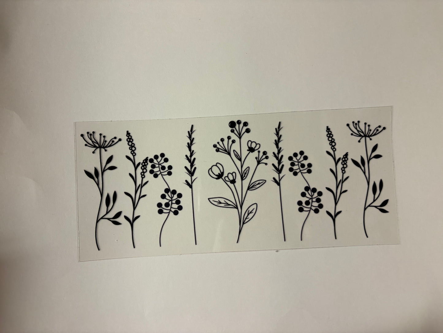 113. Tall Flower outline black UVDTF
