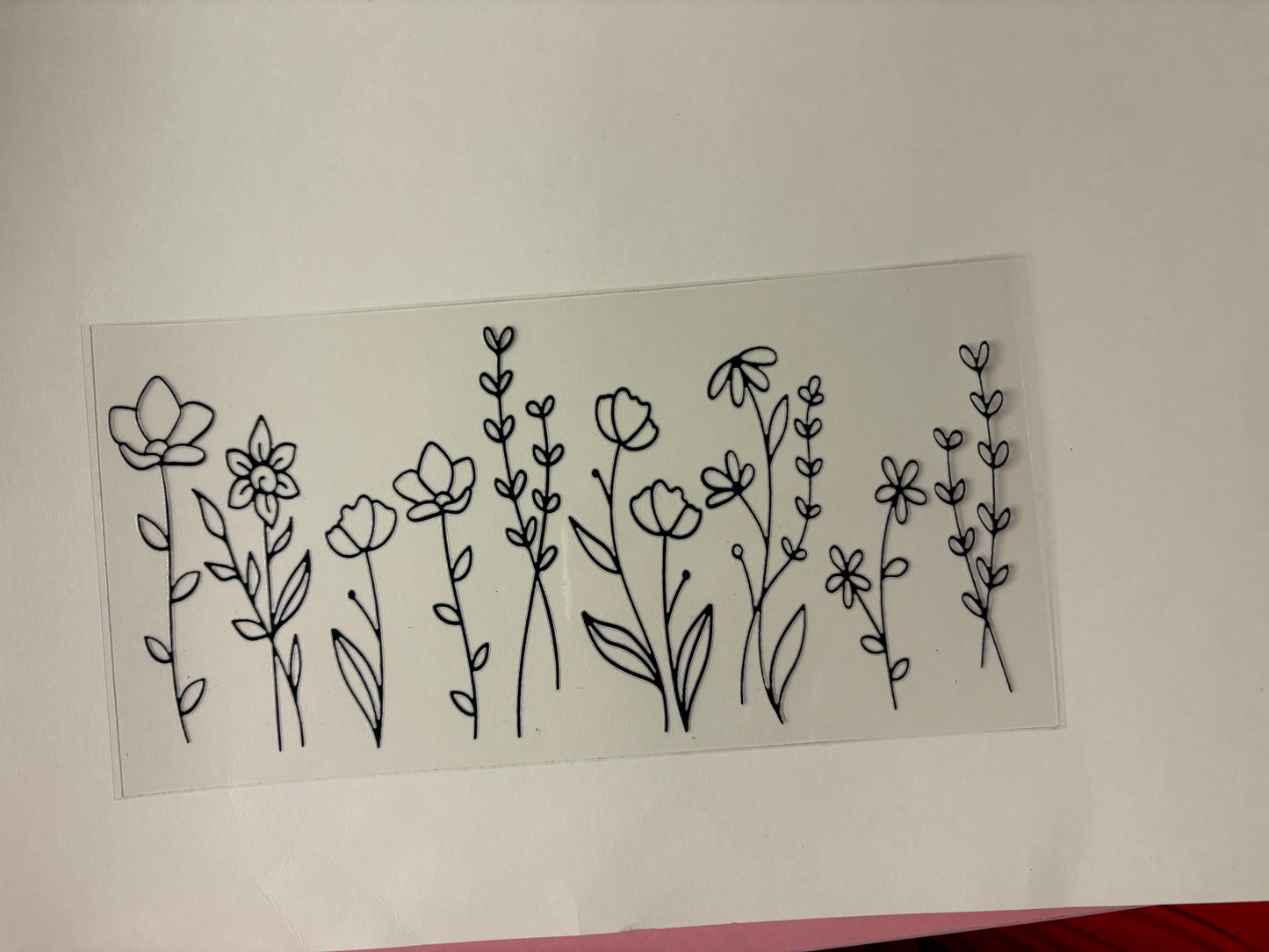 145. Black outline tall flowers UVDTF Wrap